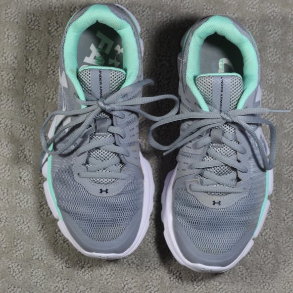 Under Armour I Will Run Fast Women's Sz 7.5 Grey and Mint Green Running Shoes - Picture 2 of 7